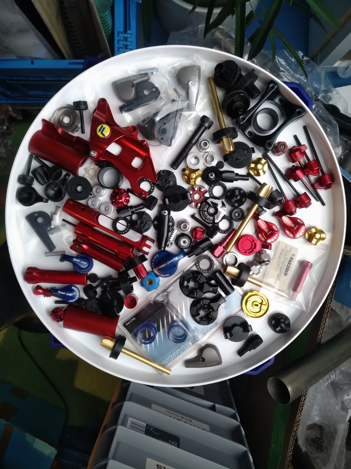 Knobs — picture 05